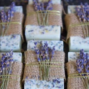 Handmade Organic Goats Milk & Oatmeal Bar Soap